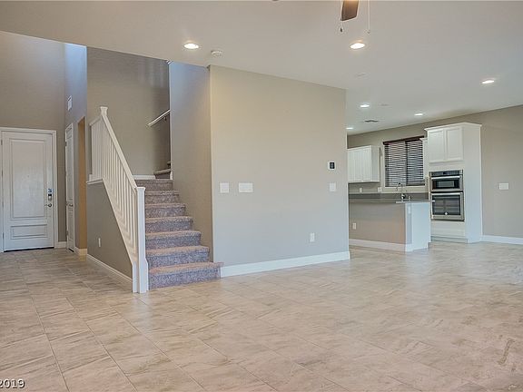 3rd image of 11866 Corenzio Ave