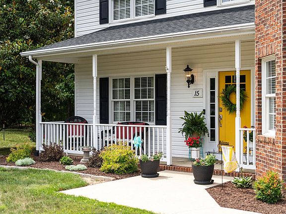 5th image of 15 Rutherford Ln