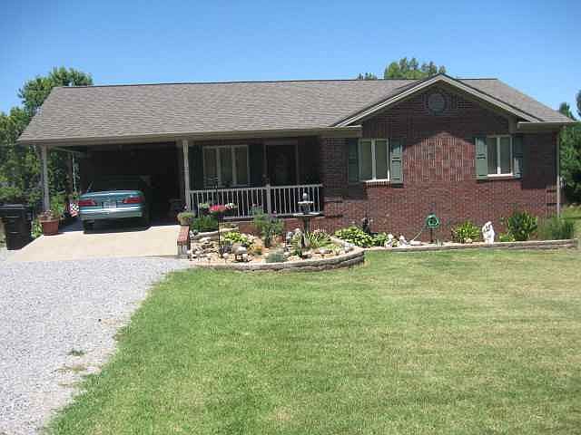 2nd image of 143 Wharton Rd