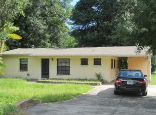 1706 W Bedingfield Dr, Tampa, FL 33603