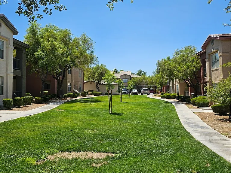 8000 W Badura Ave #2168 — Photo 5