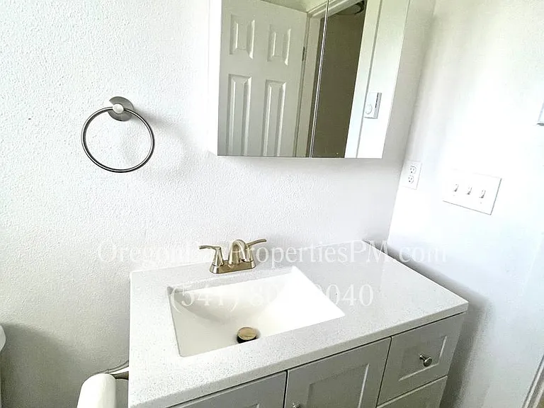 212 Laclair St — Photo 11