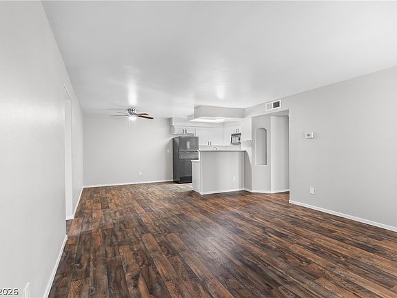 4th image of 1575 W Warm Springs Rd Unit 2614