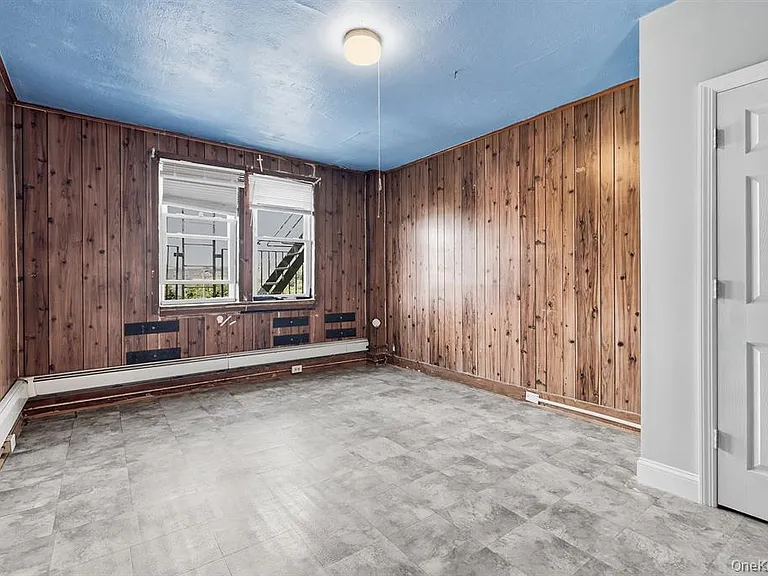 36 Martin Pl #2 — Photo 14