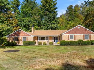 15 Morrill St, Hampton, NH 03842