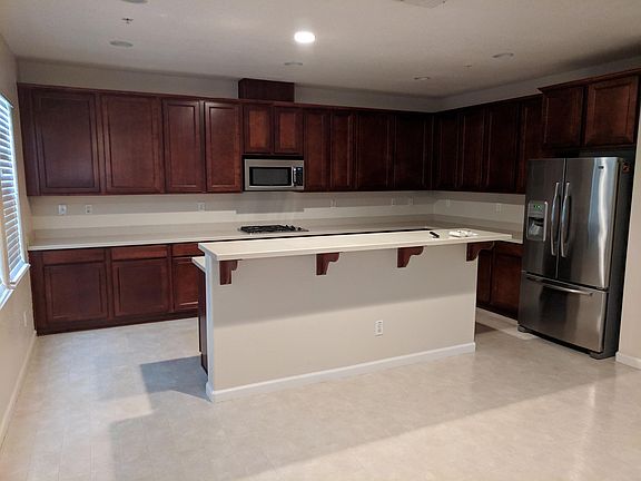 3rd image of 3301 N Park Dr Unit 4414