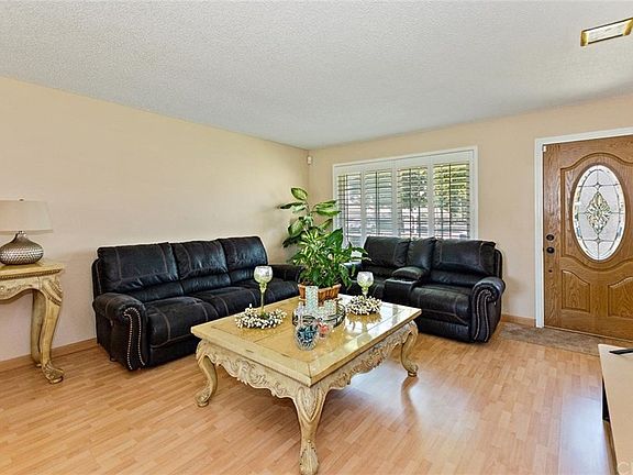 3rd image of 2127 Caldwell Pl