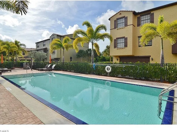 8997 Cambria Cir Unit 2002, Naples, FL 34113