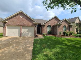 9630 Green Valley Ln, Houston, TX 77064