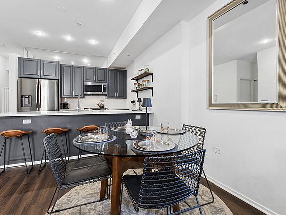 5th image of 310 S Michigan Ave #1609