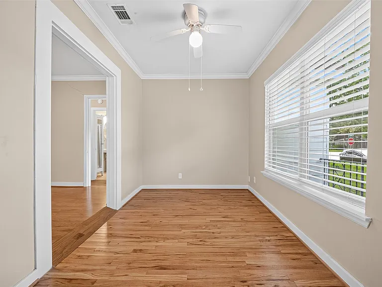 2406 Southgate Blvd — Photo 16