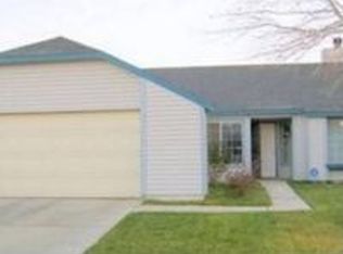 744 Trixis Ave, Lancaster, CA 93534