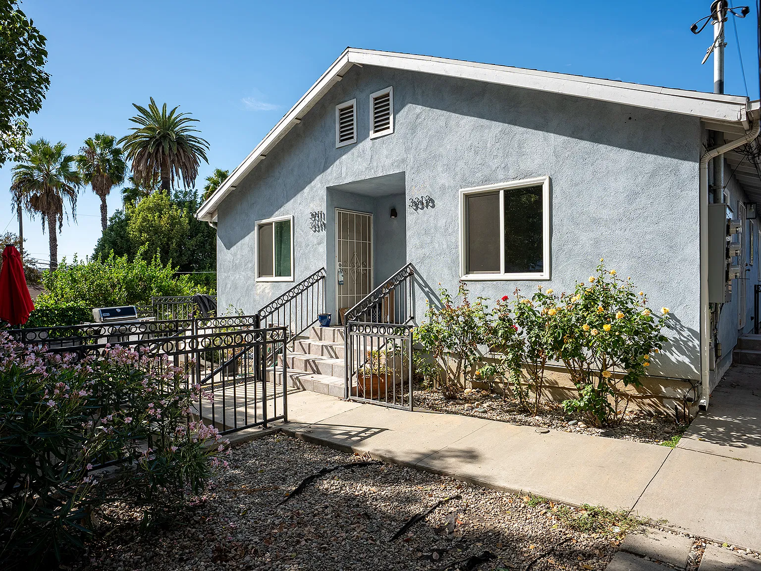 2 bed, 835 sqft, $2,650 — Photo 1