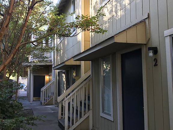 2nd image of 1712 S St APT 06