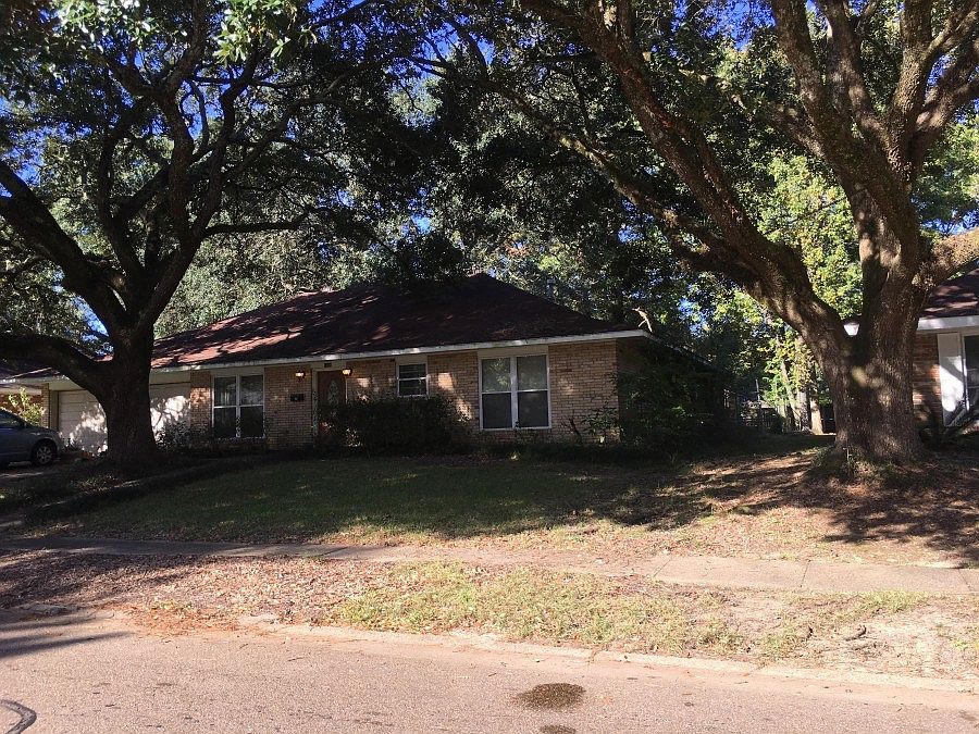 2nd image of 1454 McMichael Dr