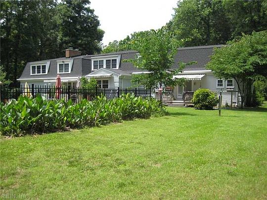 5th image of 124 Beechwood Hls
