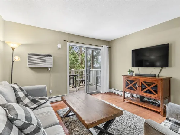 336 E Main St APT 20, Marlborough, MA 01752