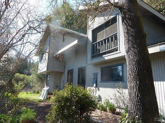 2nd image of 896 E School Way
