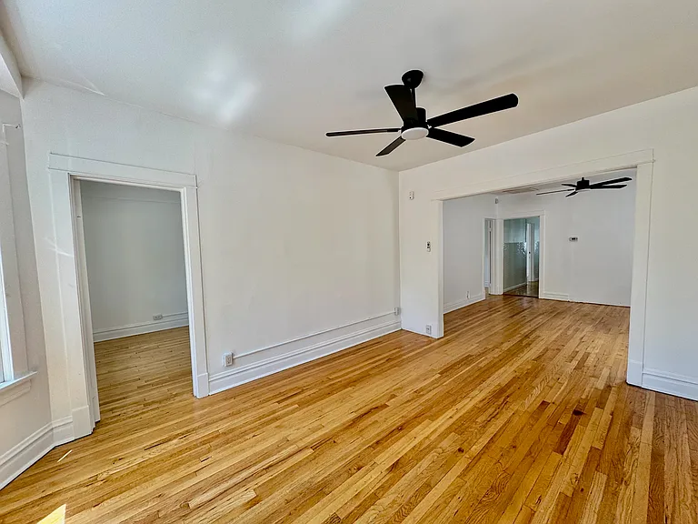 2047 N Lavergne Ave #2 — Photo 7