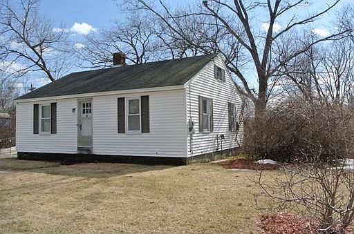 2nd image of 66 Pleasant St
