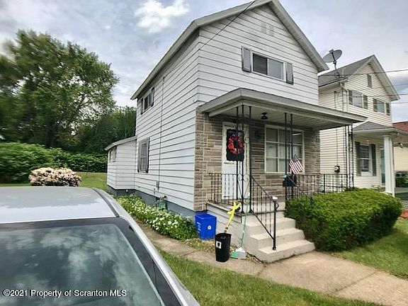 2nd image of 1119 Frieda St