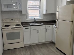 85 Trapelo Rd APT 40, Waltham, MA 02452