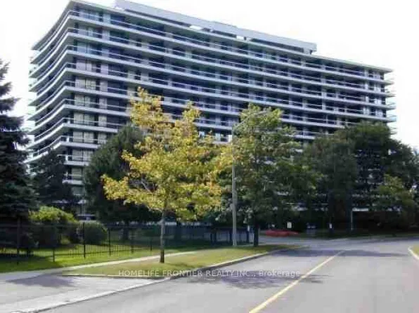 115 Antibes Dr #706, Toronto, ON M2R 2Y9