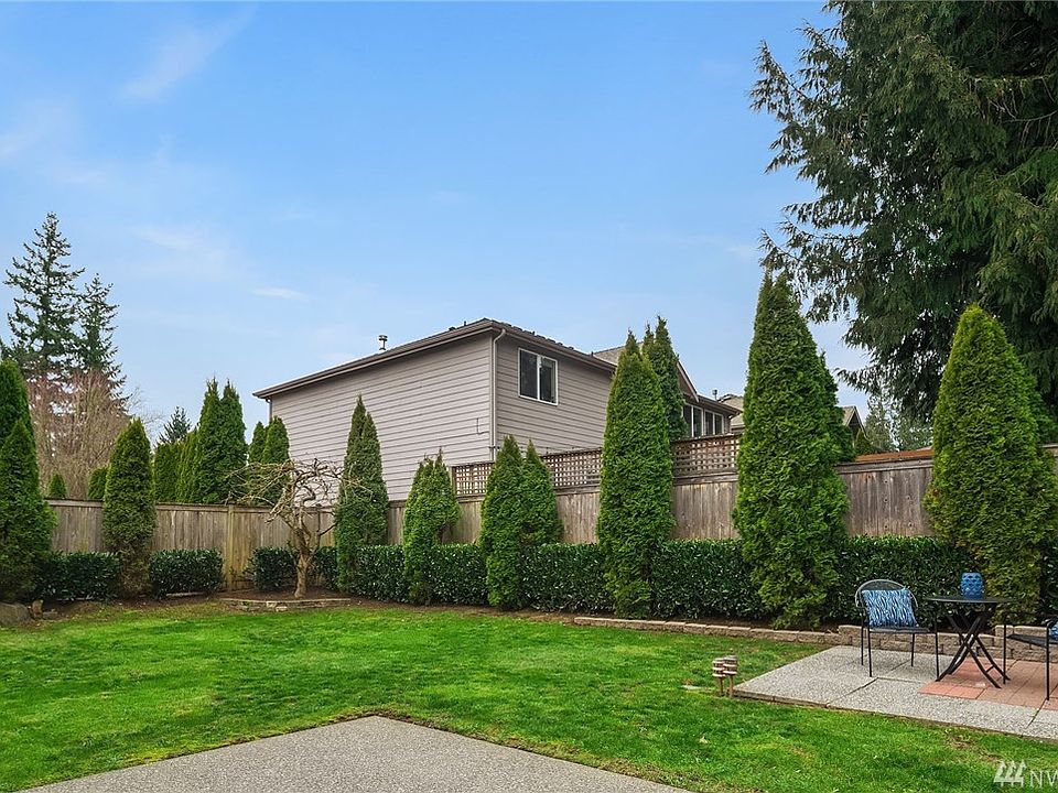 2nd image of 13108 NE 70th Dr