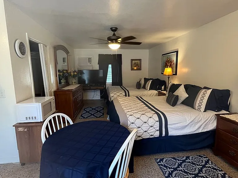 2680 NE Indian River Dr — Photo 15