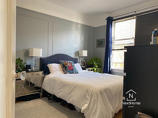 4th image of 30-48 33rd St #2F