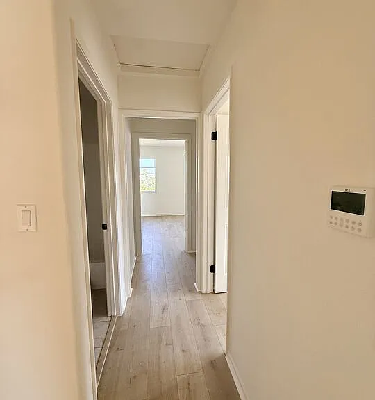 1031 Coronado Ter — Photo 19