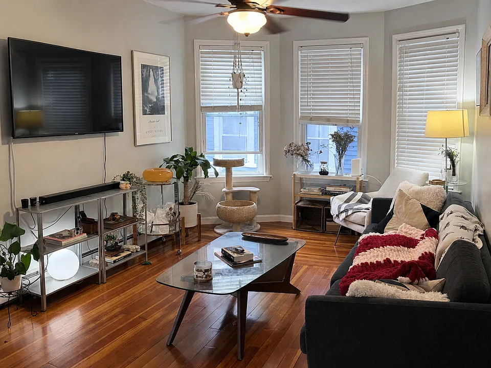 4 Northey St #1