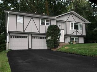 36 Florence St, Stanhope, NJ 07874