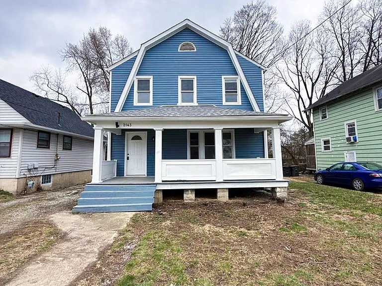 2143 Leonard Ave — Photo 17