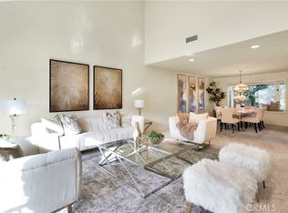 23269 Park Ensenada, Calabasas, CA 91302