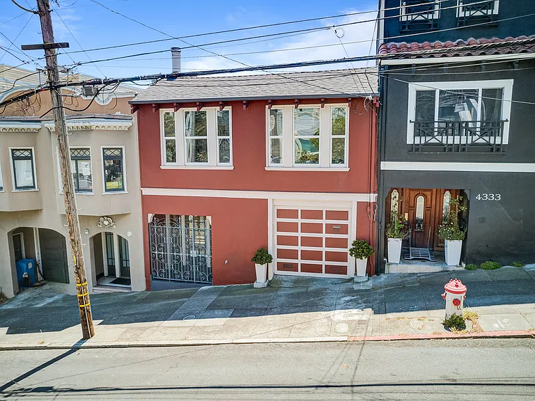 4331 17th St — Photo 3
