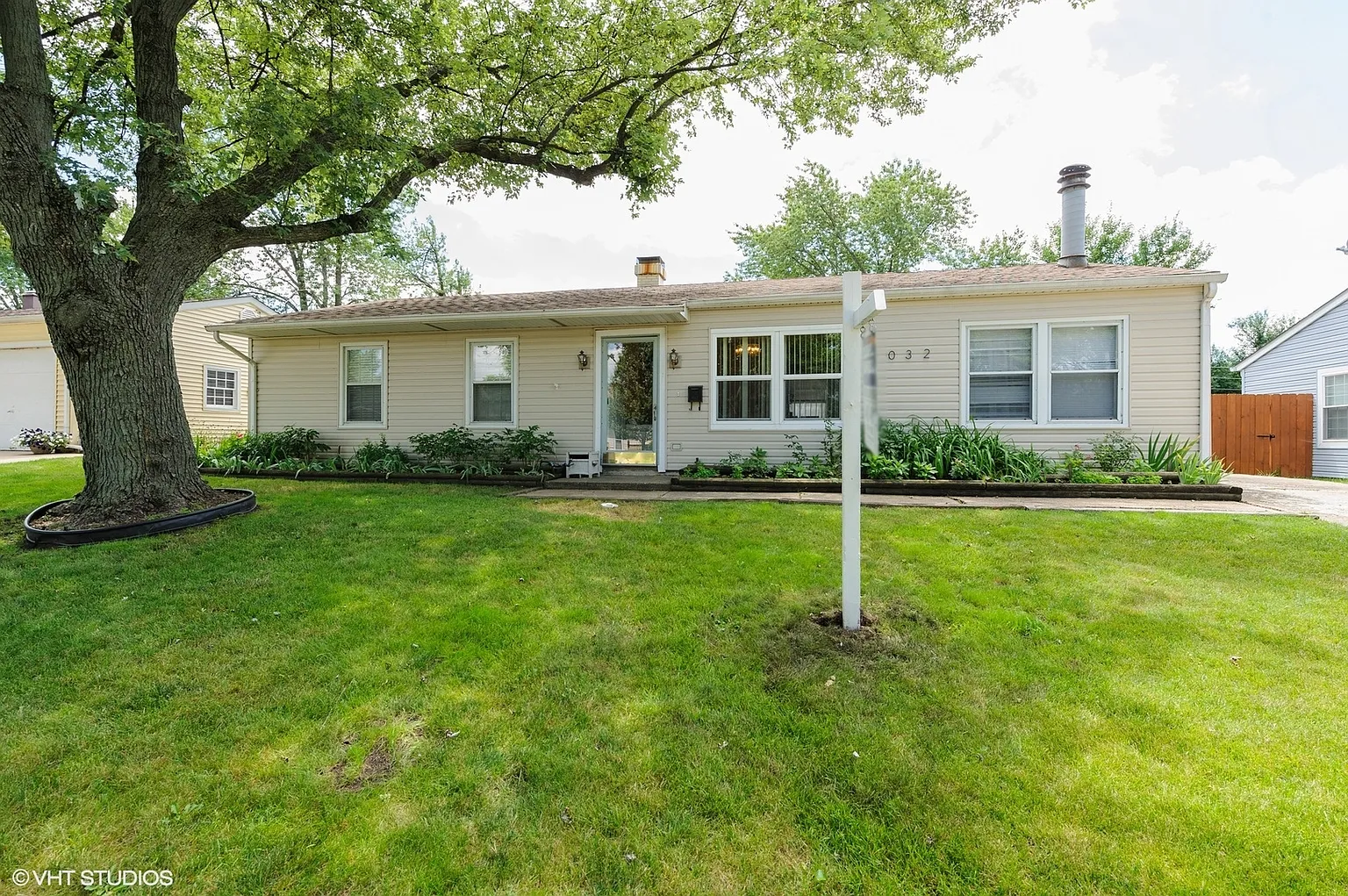 1032 Oakland Dr photo 1
