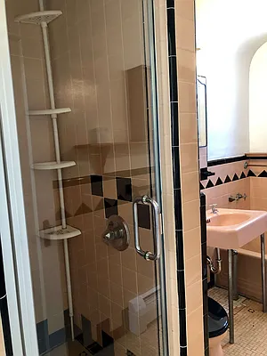 Rented by Steffan Olausson Partridge, LREB | media 38