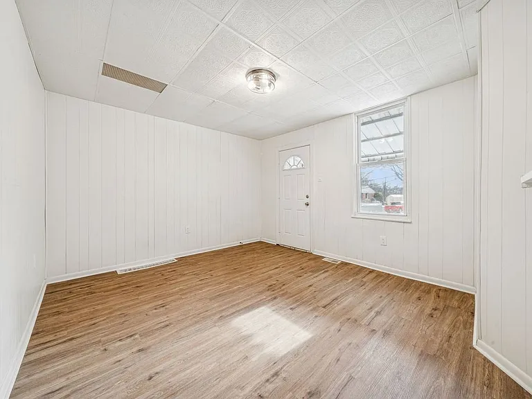 3226 Richardson Ave — Photo 11
