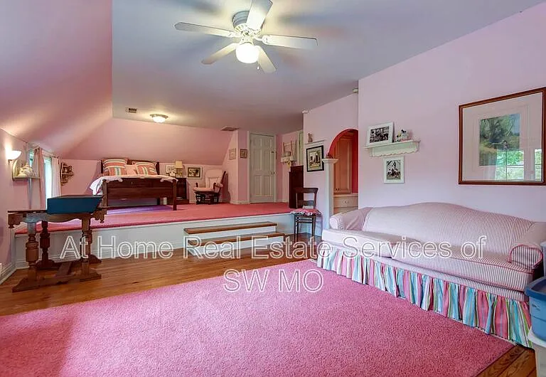 4810 E Farm Road 132 — Photo 17