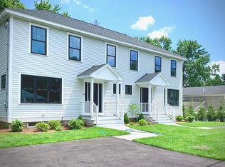 64 Neillian St #64, Bedford, MA 01730