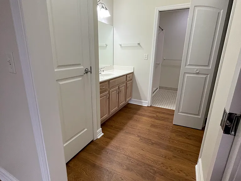 1801 Forest Hills Blvd #110 — Photo 10