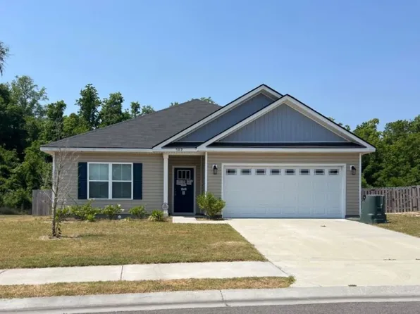 589 Meloney Dr, Hinesville, GA 31313