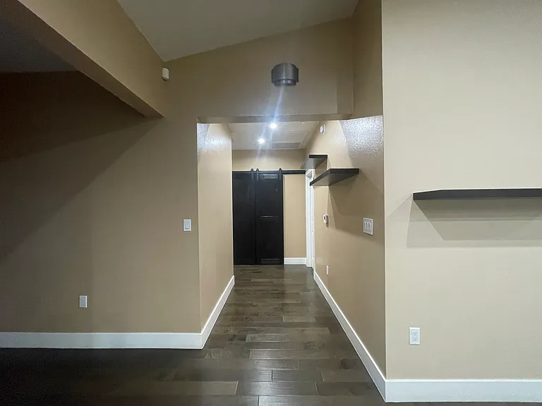 17515 Live Oak St — Photo 47