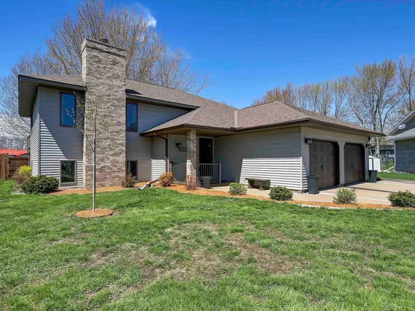 237 Balsam Dr, Foley, MN 56329