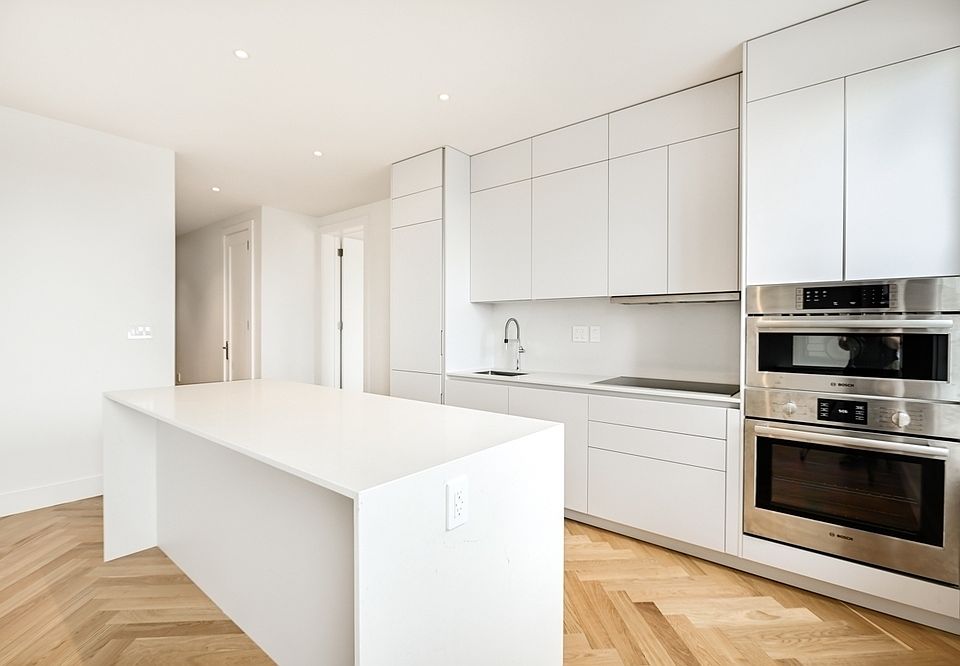 1st image of 379 Washington Ave #6A
