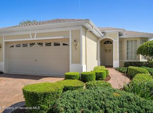14472 Middle Fairway Dr, Spring Hill, FL 34609