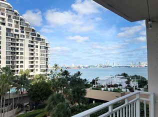 Isola Condo, Miami, FL 33131