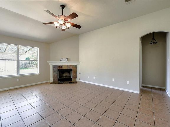 5th image of 106 Emma Lynn Ln