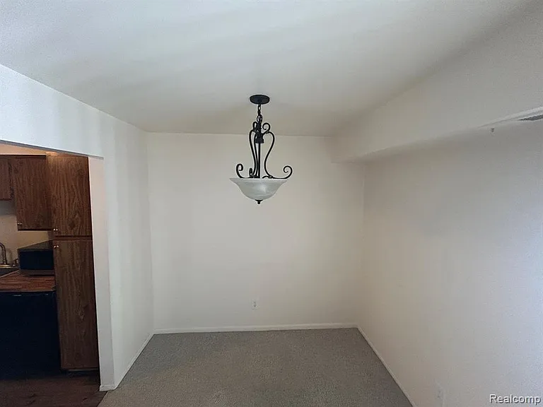 30042 W Twelve Mile Rd #56 — Photo 10
